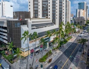 2255 Kuhio Ave, Honolulu, HI à louer Photo de l’immeuble– Image 1 sur 3