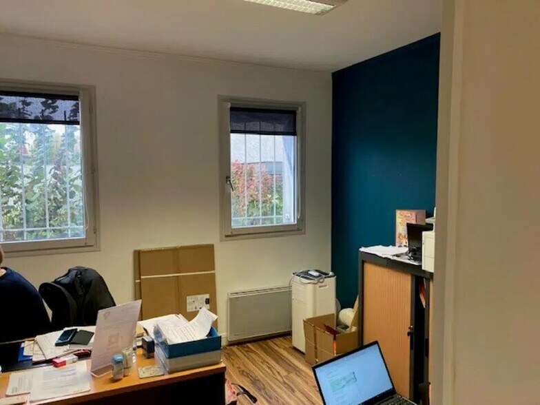 Bureau dans Tours à louer - Photo de l’immeuble – Image 3 sur 6