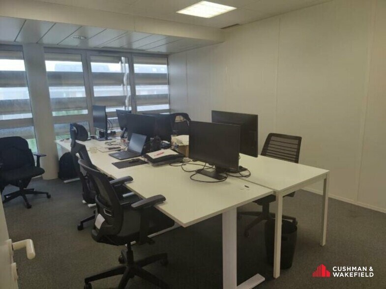 Bureau dans Bordeaux à louer - Photo intérieure – Image 3 sur 5