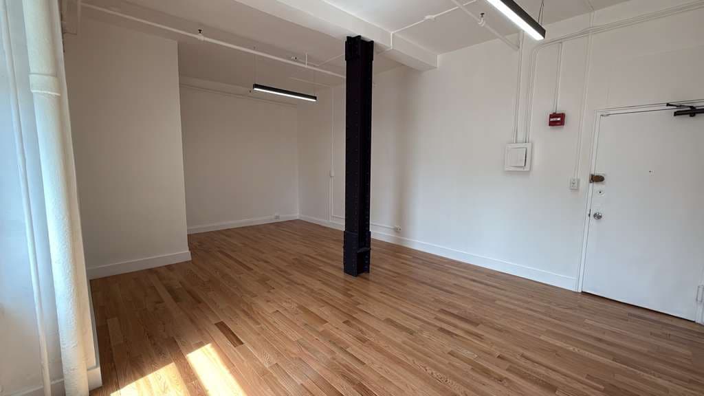 80 Fifth Ave, New York, NY à louer Photo intérieure– Image 1 sur 3