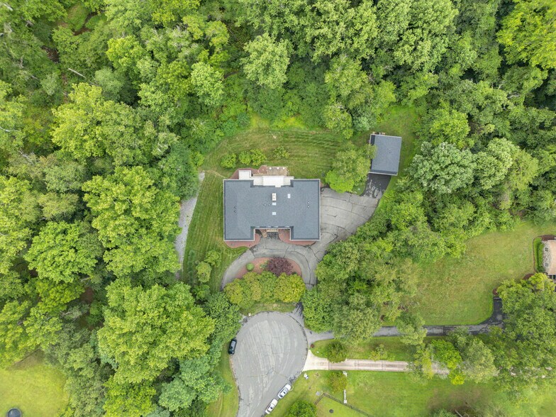 17801-17805 October Ct, Derwood, MD à vendre - Photo de l’immeuble – Image 3 sur 27