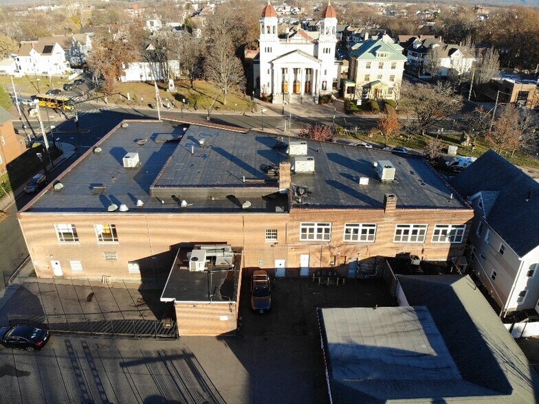 641-651 Maple Ave, Hartford, CT à vendre - Photo de l’immeuble – Image 3 sur 25