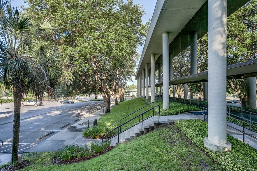 9000 Regency Square Blvd, Jacksonville, FL à vendre - Photo de l’immeuble – Image 3 sur 19