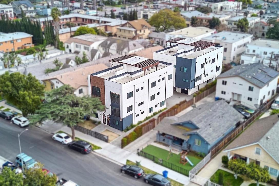 550 W 47th St, Los Angeles, CA à vendre Photo de l’immeuble– Image 1 sur 49