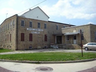 Plus de détails pour 203 W 2nd St, Gilman, IL - Industriel/Logistique à vendre
