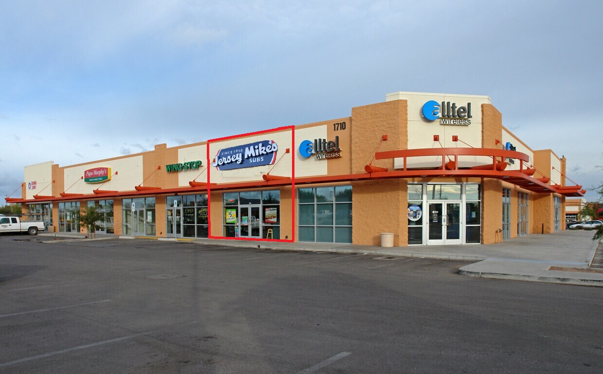 1710 W Valencia Rd, Tucson, AZ à louer Photo de l’immeuble– Image 1 sur 5