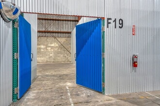 5806 N 53rd St, Tampa, FL à louer Photo intérieure– Image 1 sur 4