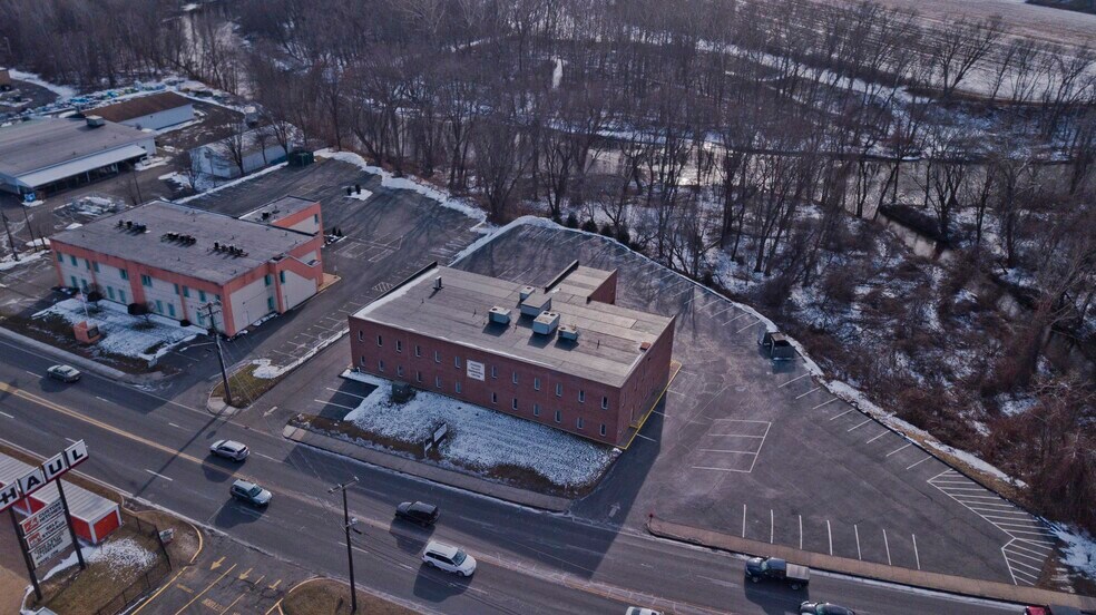 65 Springfield Rd, Westfield, MA à louer - Aérien – Image 2 sur 15