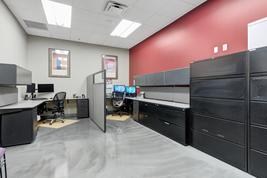 7010 E Chauncey Ln, Phoenix, AZ à louer - Photo intérieure – Image 3 sur 8