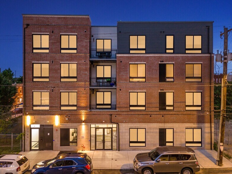 2709-2715 Cecil B Moore Ave, Philadelphia, PA à vendre - Photo de l’immeuble – Image 1 sur 3
