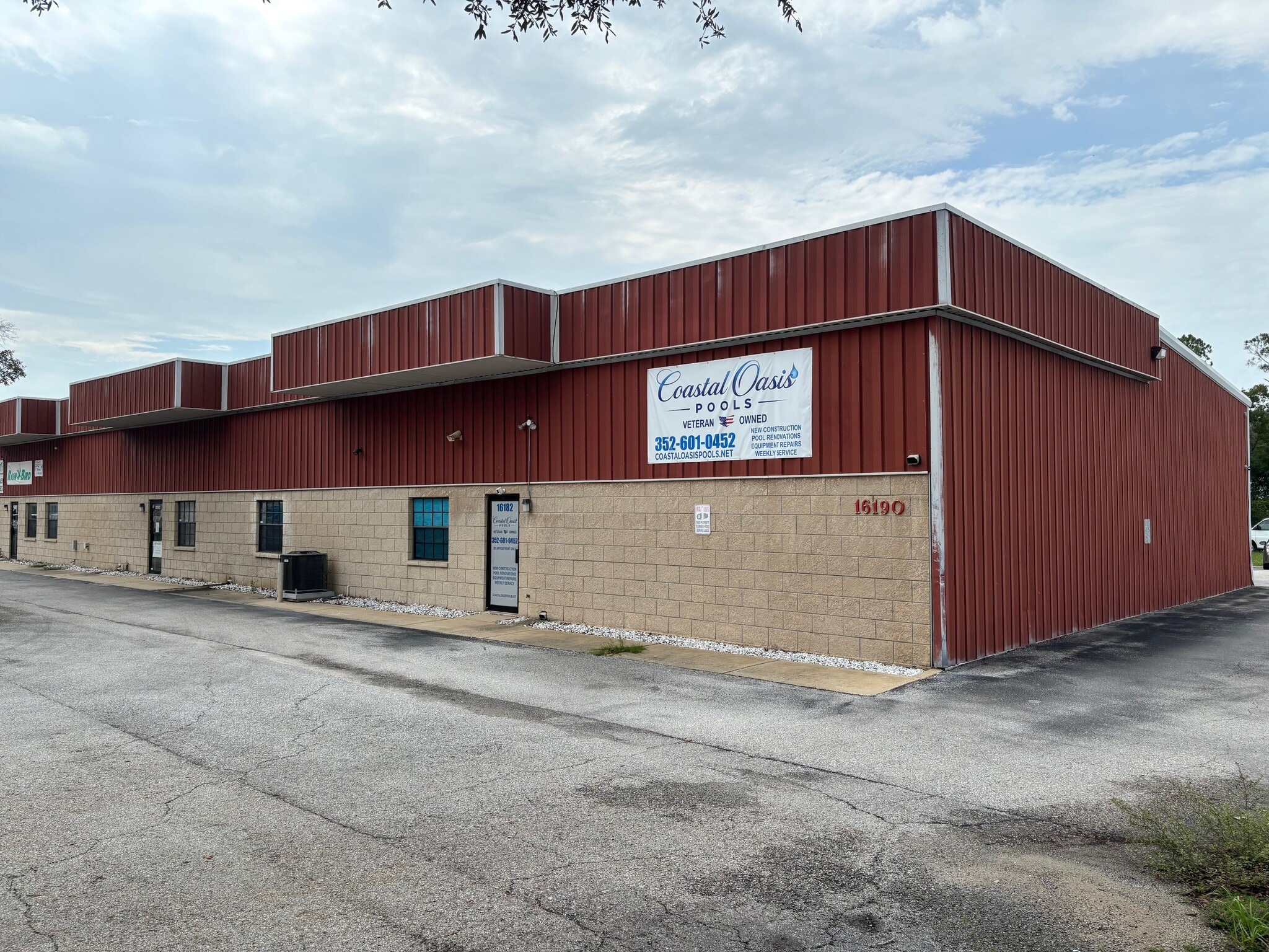 16182-16190 Aviation Loop, Brooksville, FL à louer Photo intérieure– Image 1 sur 13
