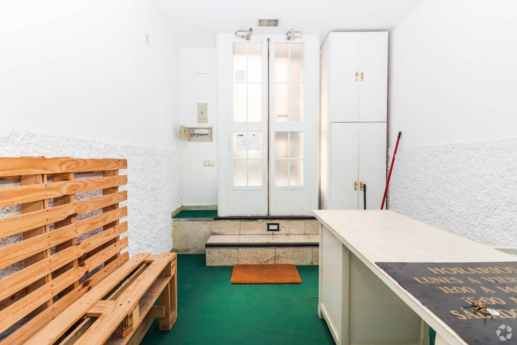 Immeuble residentiel dans Madrid, Madrid à vendre Photo intérieure– Image 1 sur 2