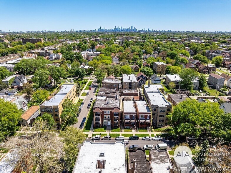 235 N Mason Ave, Chicago, IL à vendre - Photo de l’immeuble – Image 3 sur 3