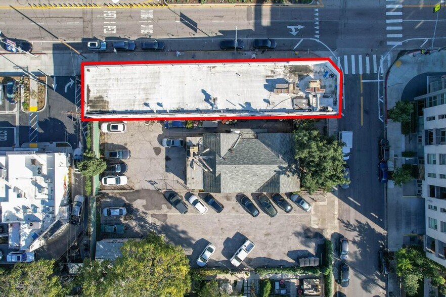 1429-1445 N Highland Ave, Los Angeles, CA à louer - Photo de l’immeuble – Image 3 sur 11