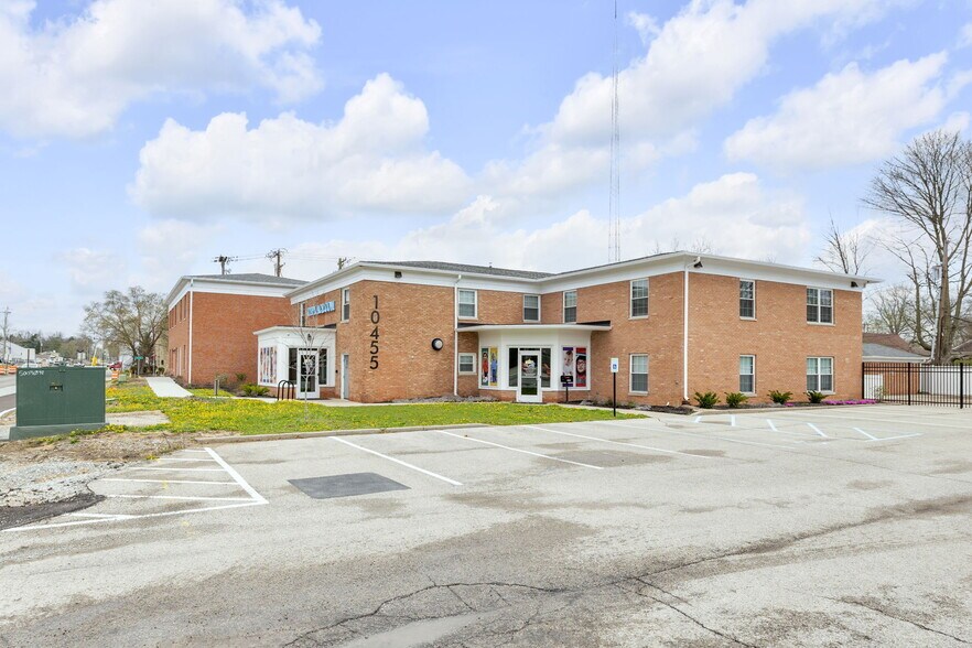 10455-10499 N College Ave, Carmel, IN à vendre - Photo de l’immeuble – Image 2 sur 52