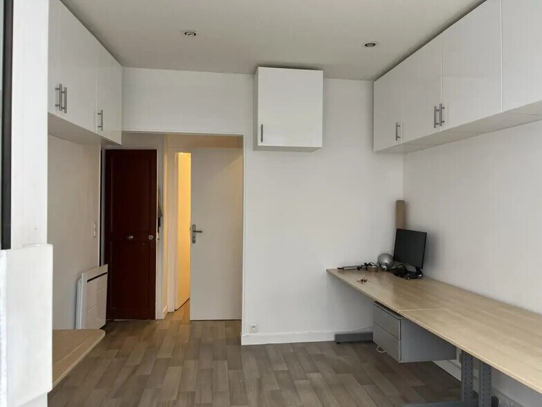 Local commercial dans Paris à louer - Photo intérieure – Image 3 sur 5