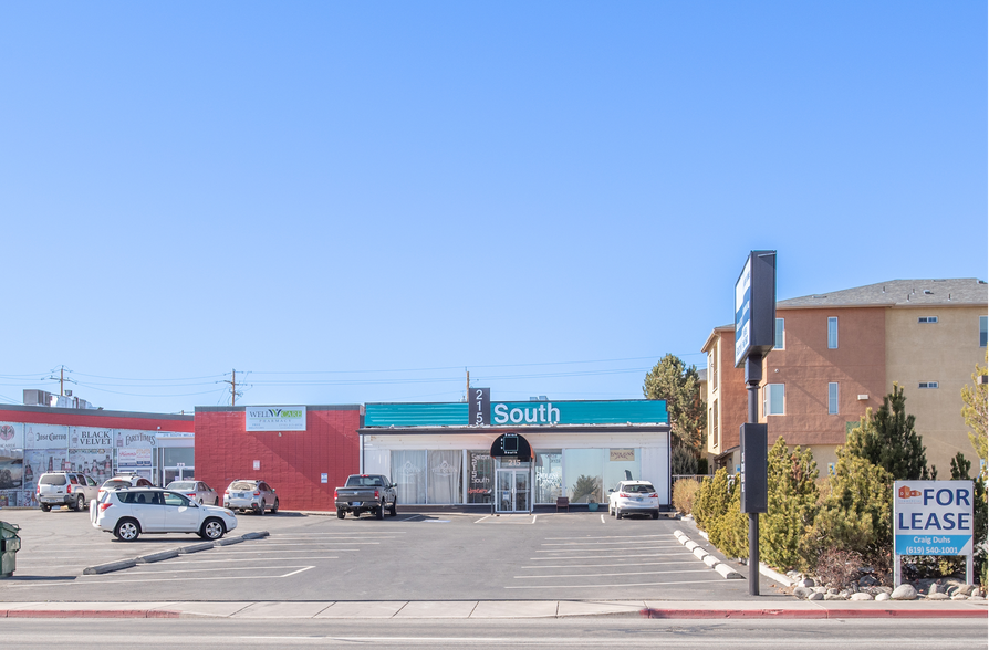 215-250 S Wells Ave, Reno, NV à louer - Photo de l’immeuble – Image 3 sur 3