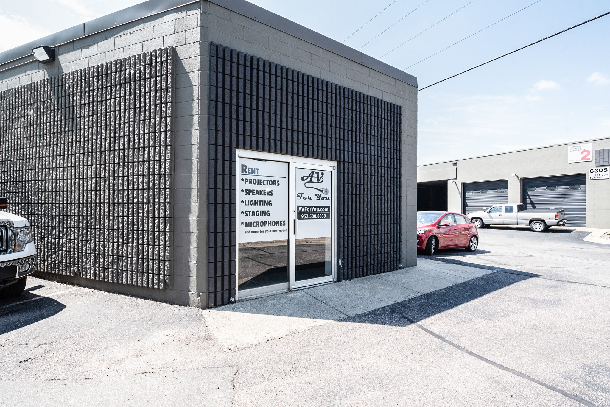 6225 Cambridge St, Saint Louis Park, MN à vendre Photo de l’immeuble– Image 1 sur 4