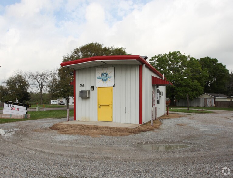 320 W Willow St, Lafayette, LA à vendre - Photo principale – Image 1 sur 4