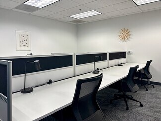 Plus de détails pour 212 W Foothill Blvd, Glendora, CA - Coworking à louer