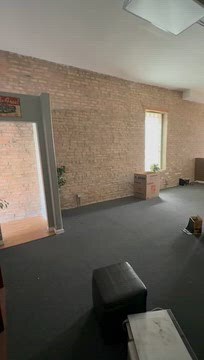 2251 W 24th St, Chicago, IL à louer - Vidéo sur l’annonce professionnelle – Image 3 sur 9