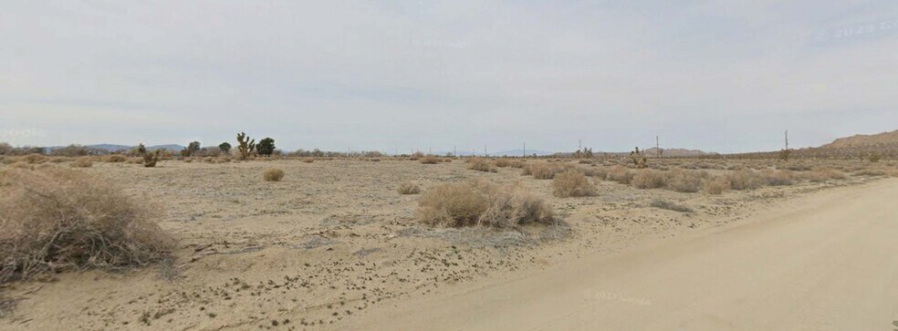 150 W Palmdale Blvd, Palmdale, CA à vendre - Photo principale – Image 1 sur 2
