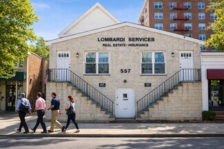 Plus de détails pour 557 N Macquesten Pky, Mount Vernon, NY - Bureau à vendre