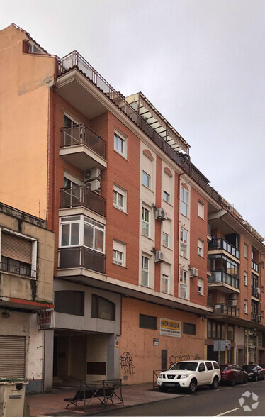 Calle Olivares, 7, Talavera de la Reina, Toledo à vendre - Photo de l’immeuble – Image 1 sur 2