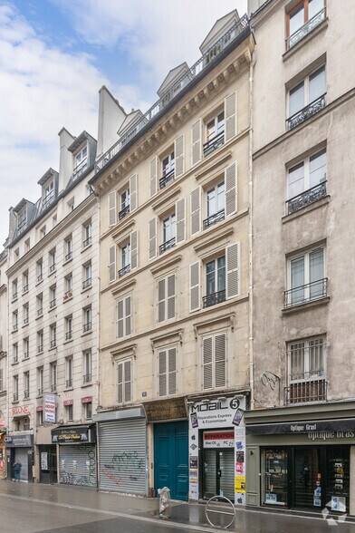 21 Rue Du Faubourg Du Temple, Paris à louer - Photo de l’immeuble – Image 2 sur 2