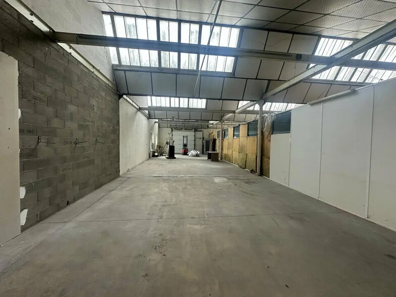 Local d'activités dans Mutzig à vendre - Photo intérieure – Image 2 sur 7