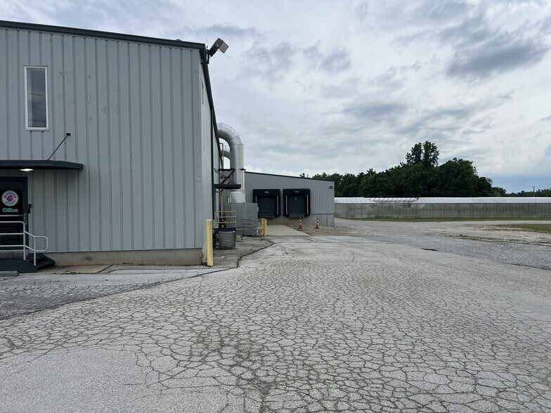 4307 US Route 40 E, Lewisburg, OH à louer - Photo de l’immeuble – Image 2 sur 29