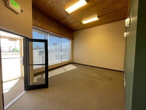 124 S State St, Shelley, ID à louer Photo intérieure– Image 1 sur 8