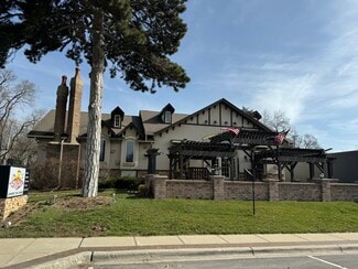Plus de détails pour 394 W Virginia St, Crystal Lake, IL - Local commercial à vendre