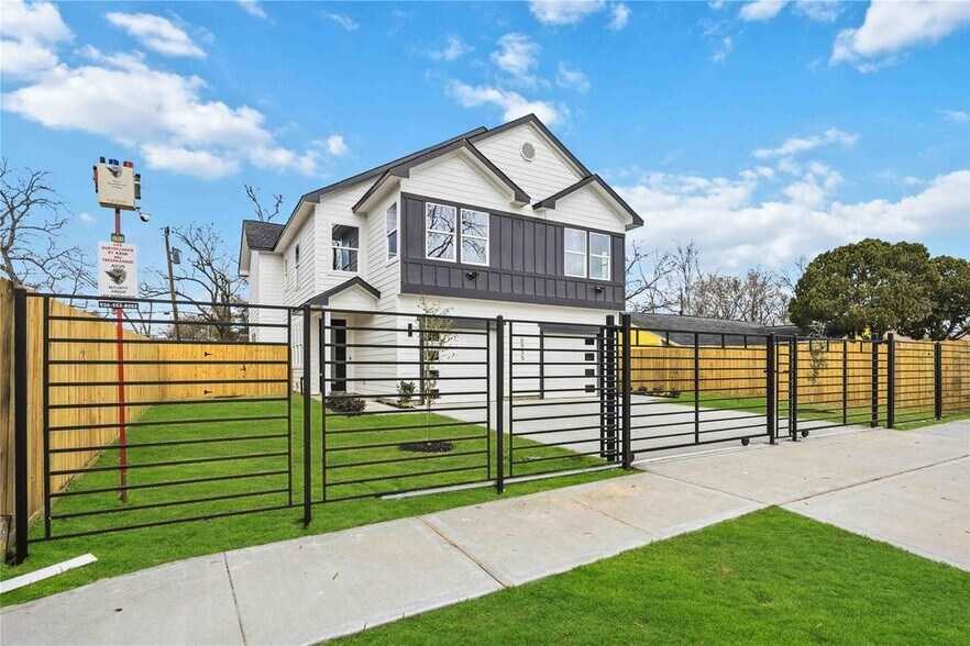 5955 Southseas St, Houston, TX à vendre - Photo de l’immeuble – Image 2 sur 27