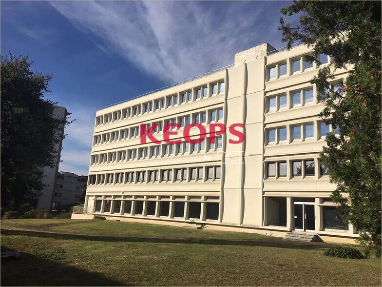Bureau dans Toulouse à vendre - Photo de l’immeuble – Image 2 sur 9