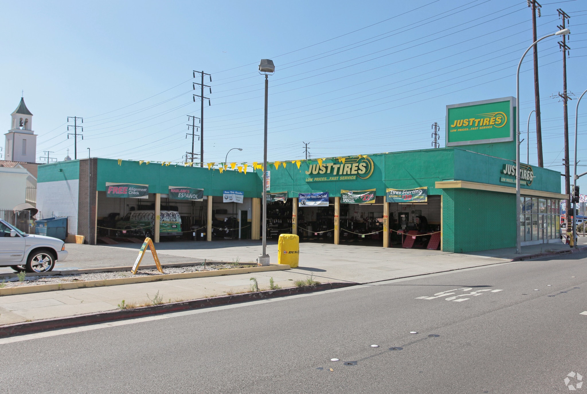 6160-6162 Atlantic Blvd, Maywood, CA à louer Photo principale– Image 1 sur 4