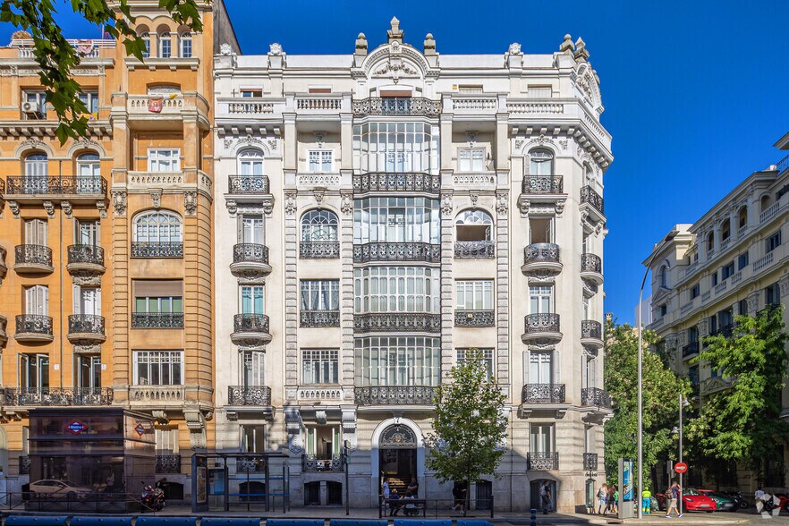 Calle del Príncipe de Vergara, 7, Madrid, Madrid à louer - Photo de l’immeuble – Image 2 sur 3