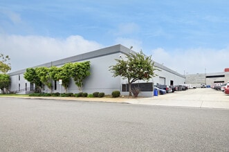 4882-4884 W 145th St, Hawthorne, CA à louer Photo intérieure– Image 2 sur 2