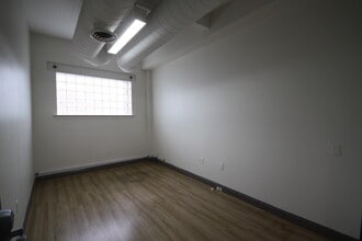 210 7th St SE, Washington, DC à louer Photo intérieure– Image 2 sur 18