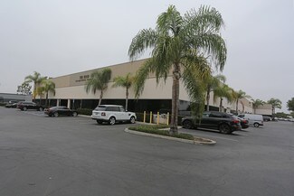 Plus de détails pour 2925 Airway Ave, Costa Mesa, CA - Industriel/Logistique à louer