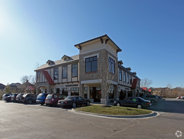 14300 Kenneth Rd, Leawood, KS à louer - Photo de l’immeuble – Image 3 sur 13