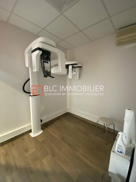 Bureau dans Marseille à vendre - Photo intérieure – Image 2 sur 12
