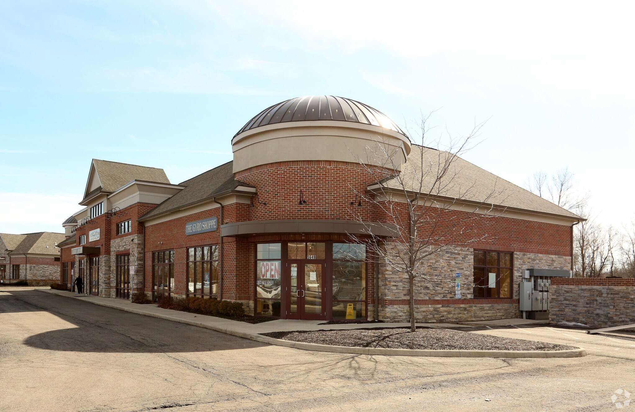 5677-5691 Woerner Temple Rd, Dublin, OH à louer Photo de l’immeuble– Image 1 sur 7