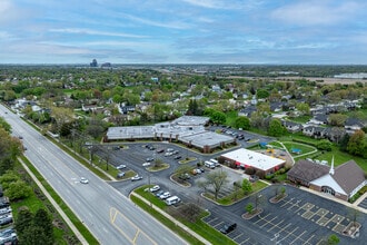 975 E Nerge Rd, Roselle, IL - VUE AÉRIENNE  vue de carte - Image1