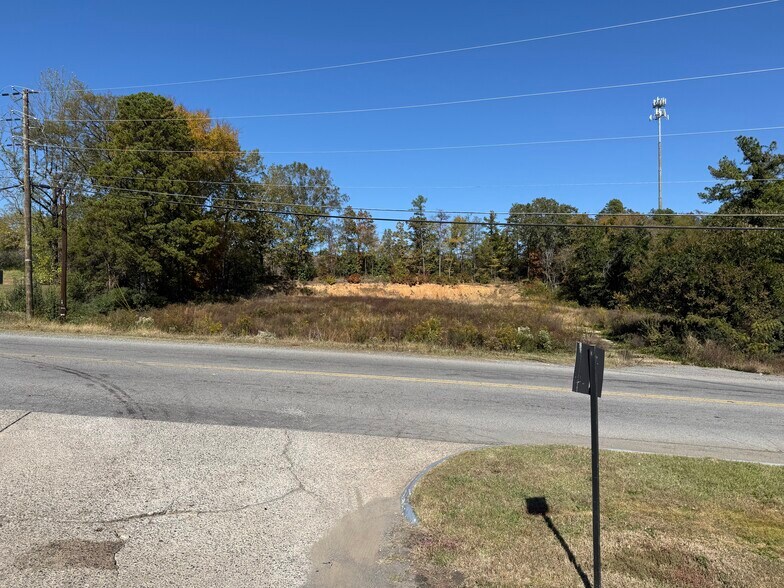 5922 Crystal Hill Rd, North Little Rock, AR à vendre - Photo de l’immeuble – Image 3 sur 9