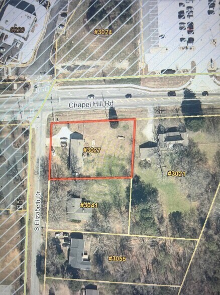 3027 S Elizabeth Dr, Douglasville, GA à vendre - Photo principale – Image 1 sur 1