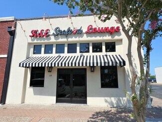 Plus de détails pour 119 Washington St, Beeville, TX - Local commercial à vendre