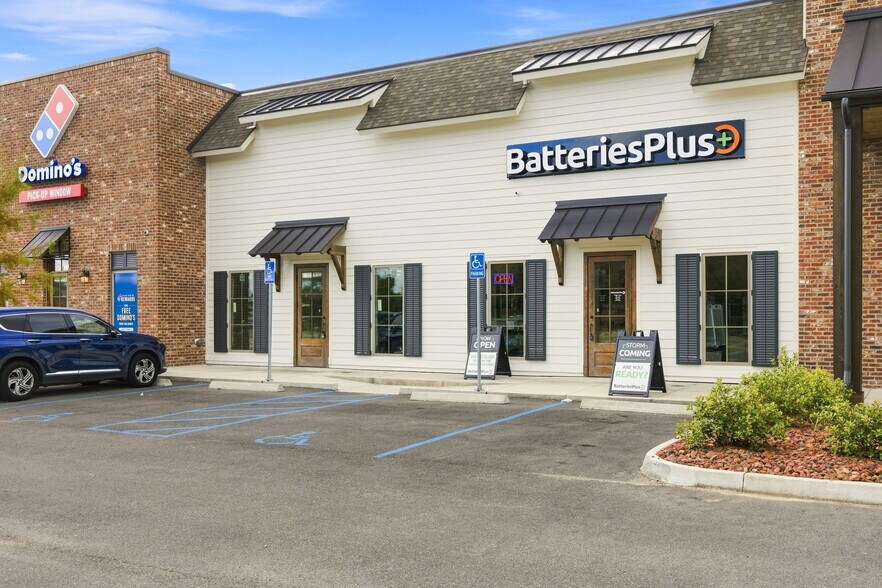 1920 E McNeese St, Lake Charles, LA à louer - Photo de l’immeuble – Image 2 sur 9