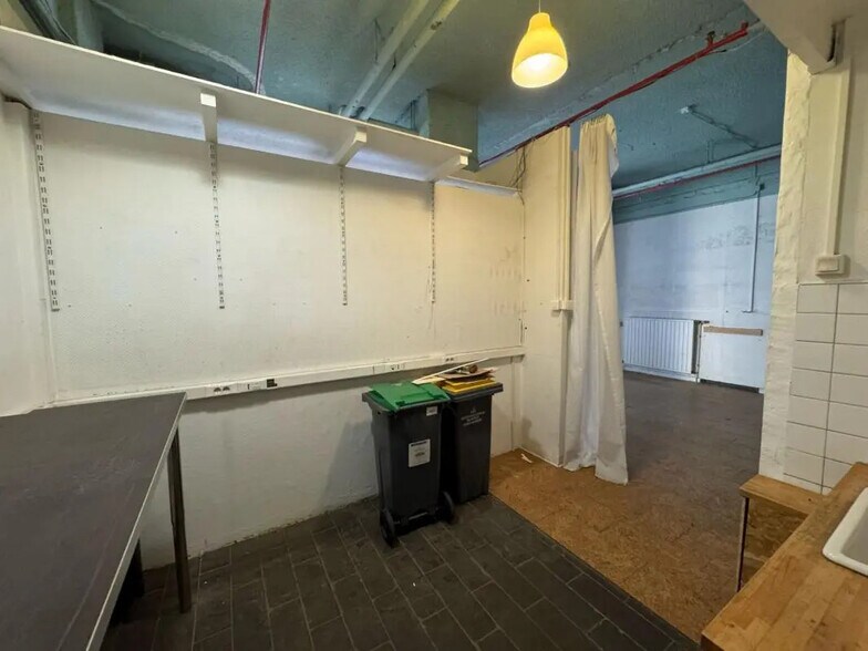 5 Rue Alphonse Baudin, Paris à vendre - Photo de l’immeuble – Image 3 sur 5