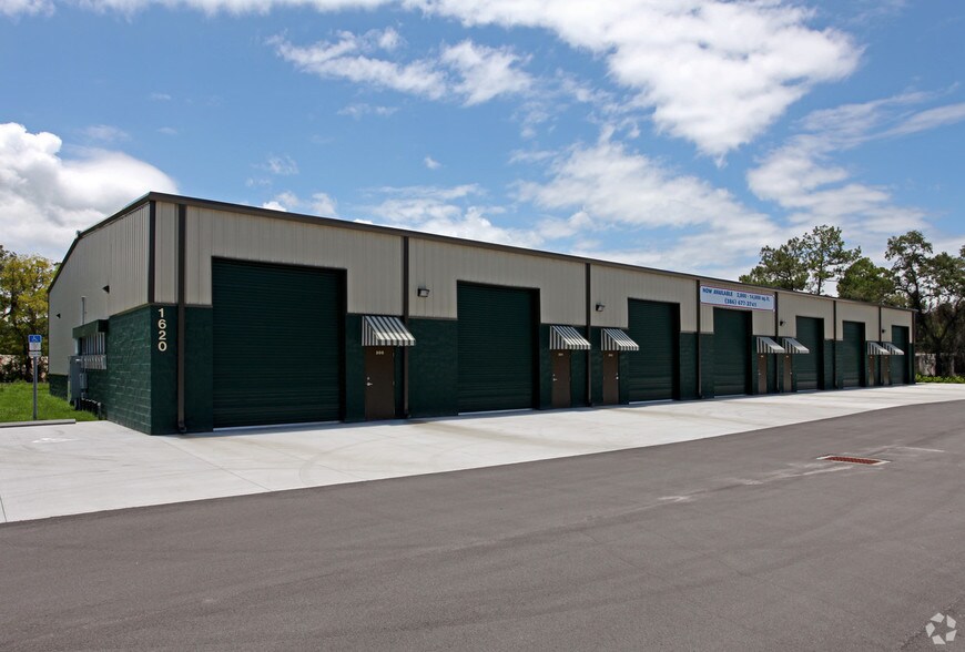 1620 State Ave, Holly Hill, FL à louer - Photo de l’immeuble – Image 1 sur 4